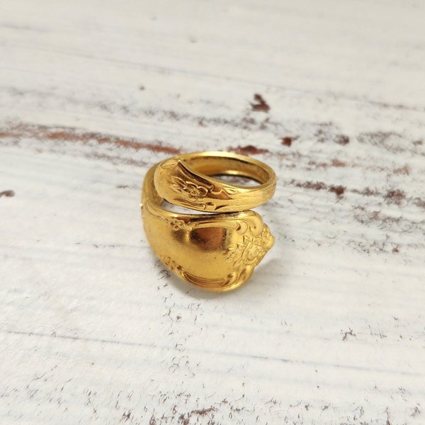 William A. Rogers Gold Spoon Ring