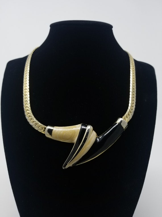 Black and Cream Gold Necklace
