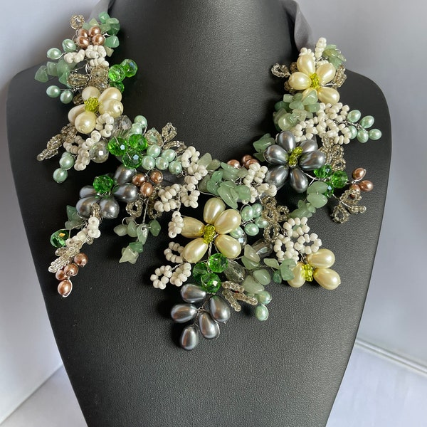 Vintage bead and jade necklace