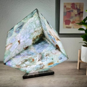 Fluorite Lamp / Stone Lamp / Table Lamp / Stone Table Lamp / Cube Lamp / Fluorite Stone Lamp / Fluorite Light / Nightstand Lamp / Beautiful