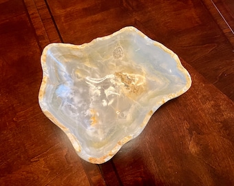Hand Carved Onyx Bowl – Organic Shaped Stone Centerpiece