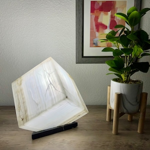 Onyx Light / Cube Lamp / Onyx Lamp / Stone Table Lamp / Table Lamp / Onyx Stone Lamp / Stone Lamp / Nightstand Lamp / Beautiful Lamp