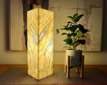 Crystal Onyx Lamp | Natural Stone Table Lamp | Bedside Light | Modern Home Decor | Minimalist Accent Lighting | Living Room Lighting | Gift