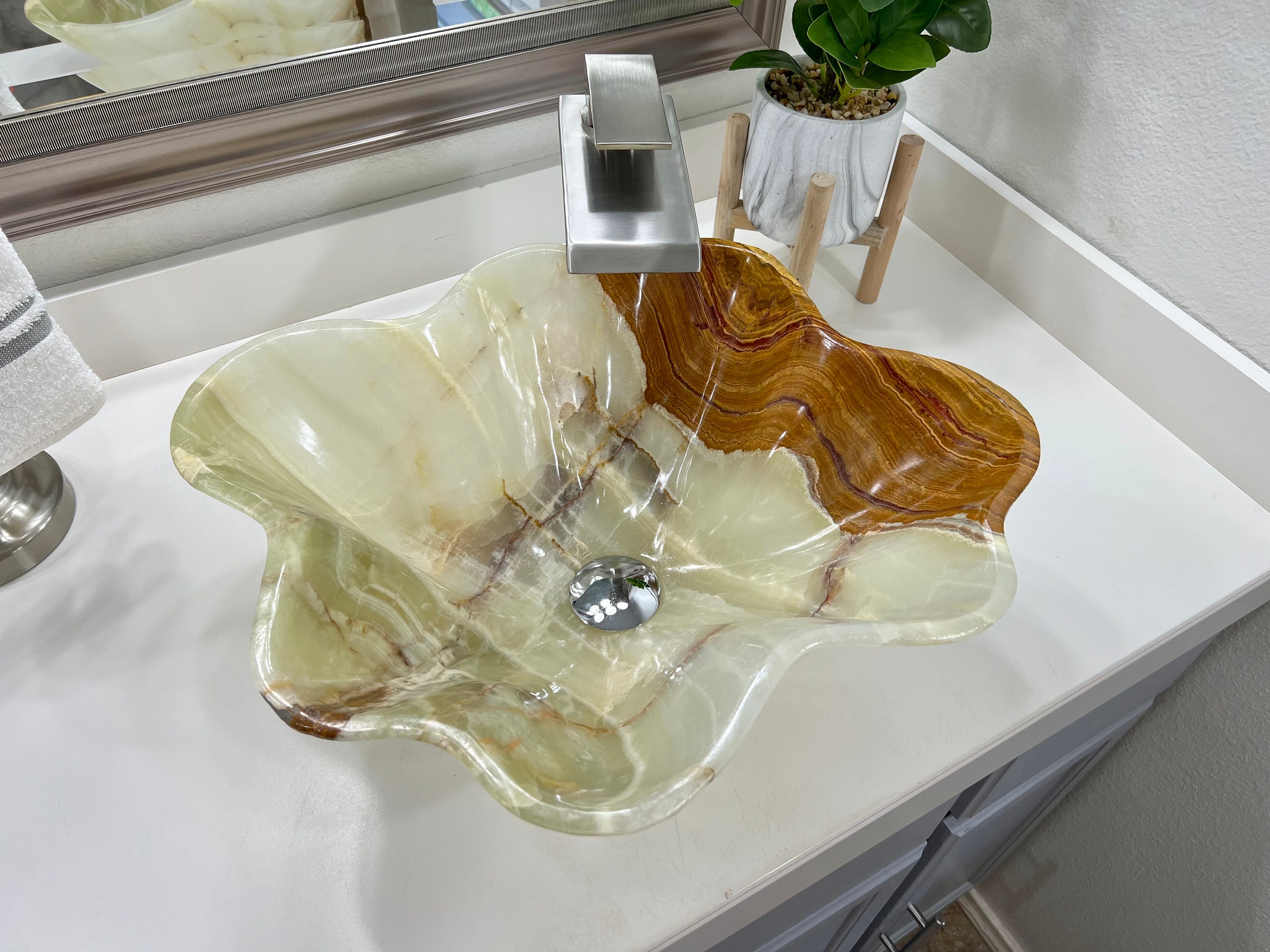 Onyx Sink - Stone Sink - Onyx Vessel Sink - Vanity Bathroom Sink - Vessel Sink for Bathroom - Onyx Bowl - Stone Vessel Sink