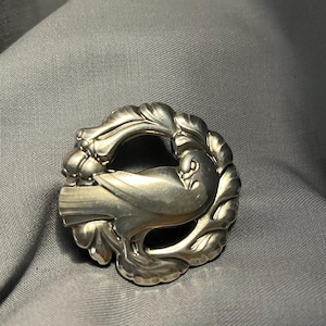 Vintage sterling silver brooch