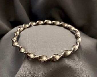Vintage Sterling Silver Twisted Bangle