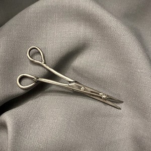 Broche de tesoura de prata esterlina vintage