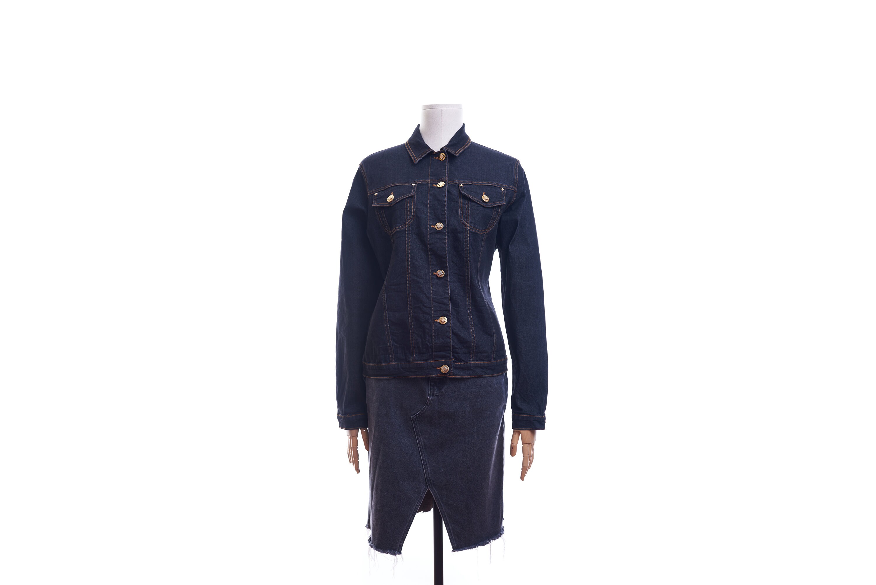 MCM ヴィンテージ デニムジャケット 金ボタン ゴールド ロゴ MCM Vintage Denim Jacket Jeans Gold Button Logo Sz 44 Washed