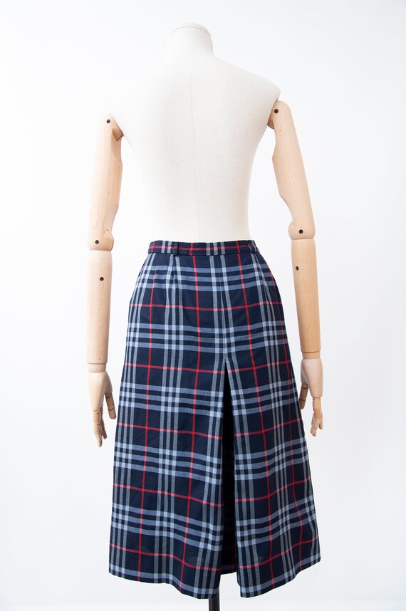 Women's BURBERRYS London Blue Plaid Vintage Skirt… - image 5