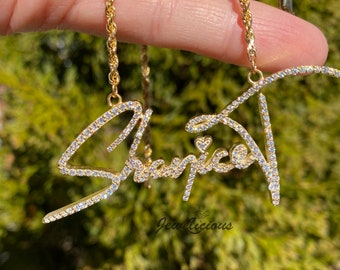 Fabulous Custom Made 3D Name Pendant - Natural Diamonds Available in 10K and 14K Solid Gold in all gold colors with chain, 'Shanice' font.