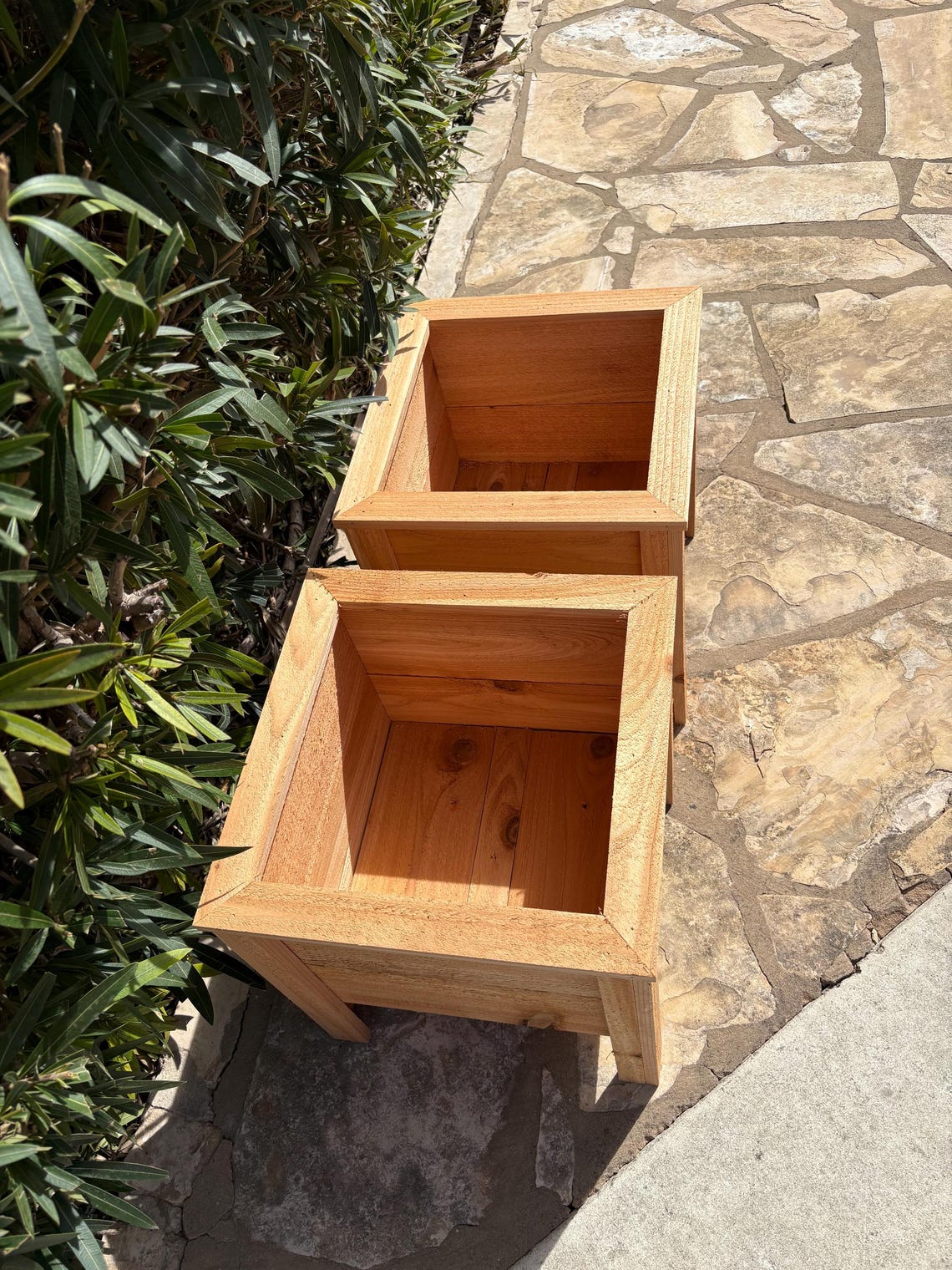 Cedar Planter Box Plans | DIY Beginner Woodworking Project (PDF) - Etsy