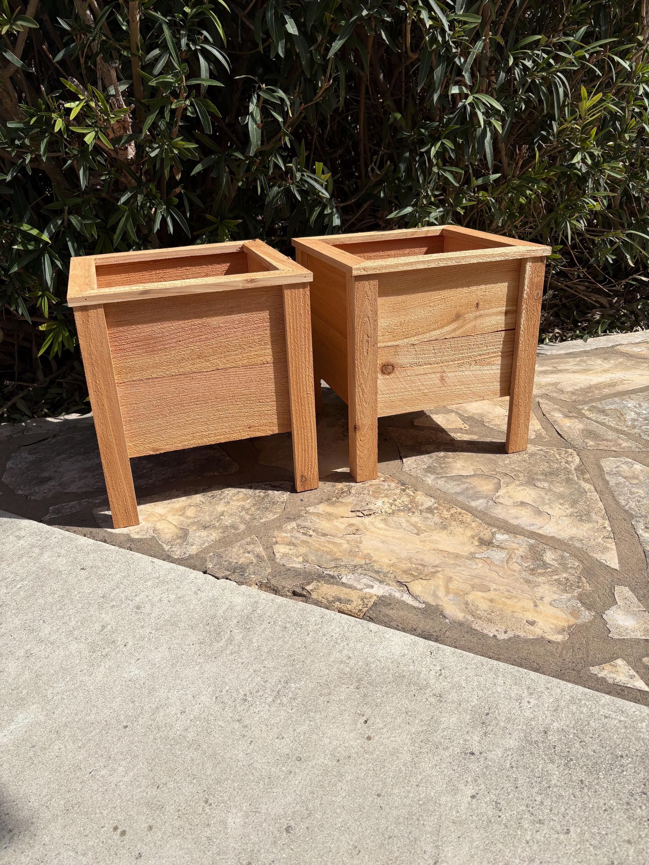 Cedar Planter Box Plans | DIY Beginner Woodworking Project (PDF) - Etsy