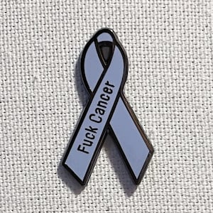 Fuck Cancer Schleife Metall Emaille Pin Anstecker Abzeichen Anstecknadel Tasche Ryggsäck Badge Accessoar