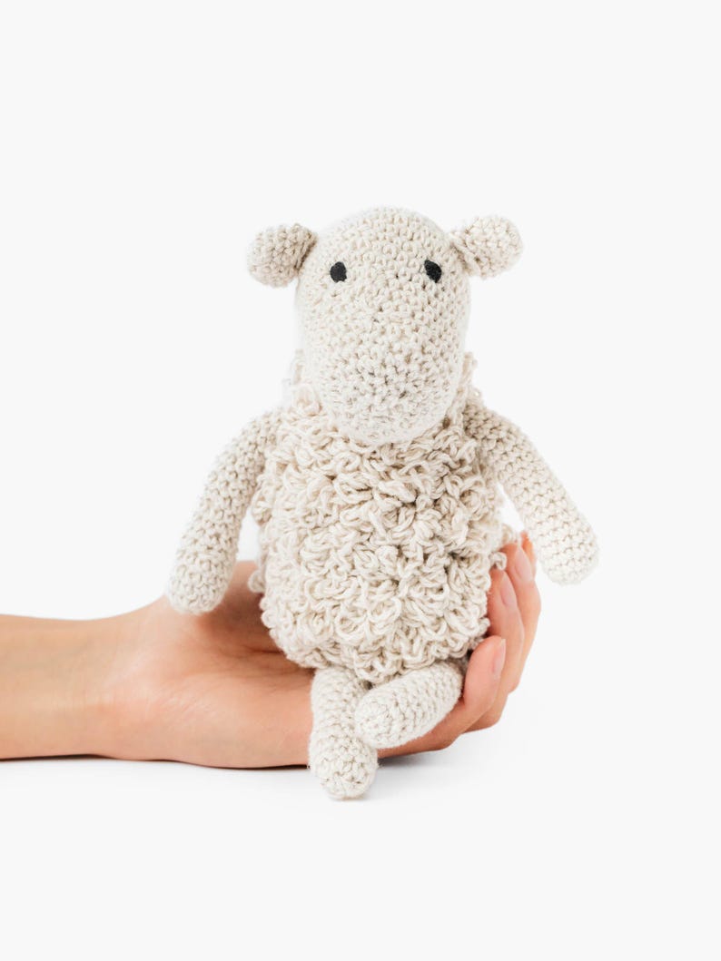 100% biologisch katoenen babyschaap - knuffeldier milieuvriendelijk speelgoed Geen synthetische materialen White