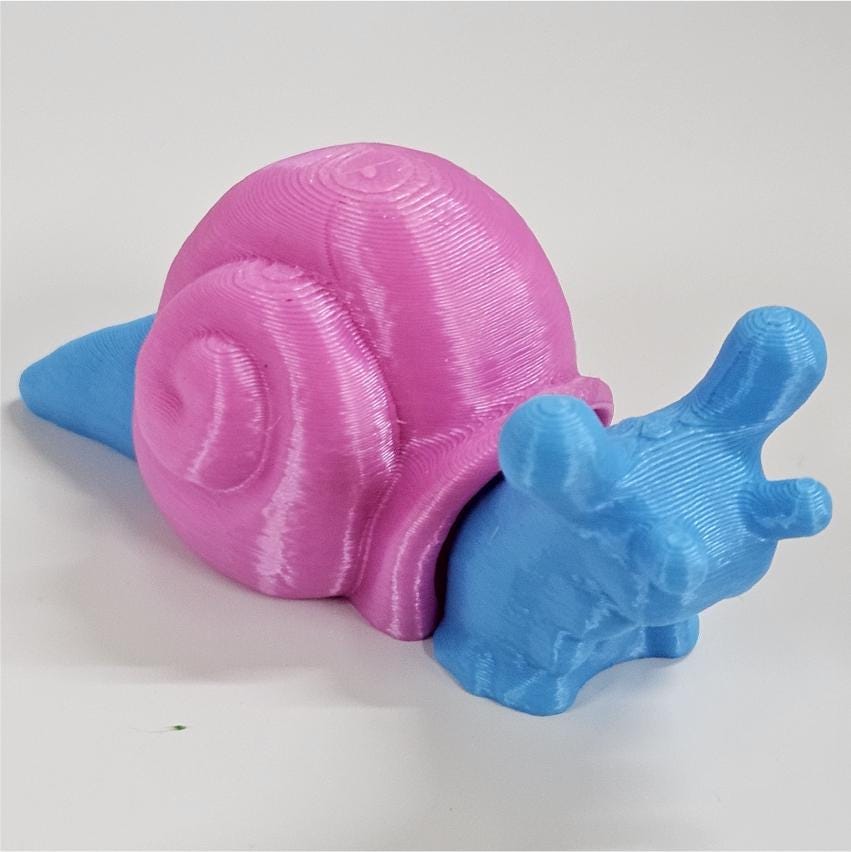 N3D14 Articulated Small Printed Snail Figurine, Desk Decor, Child