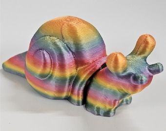 N3D14 Articulated Small Printed Snail Figurine, Desk Decor, Child