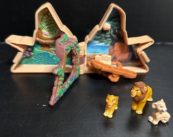 Preowned Polly Pocket Disney Lion King Pride Rock Mini Compact Playset Complete Vintage