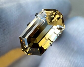 Very pretty bi-color white and yellow brown quartz from Brazil, precision rectangle cut, stone from Brazil