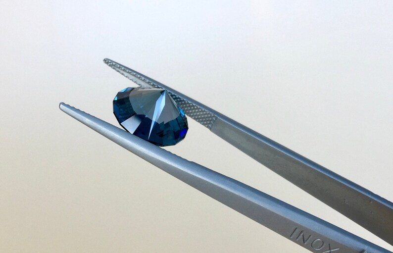 Ring with Topaz 6.67 Cts Sparkling London Blue Topaz Round Brilliant Lapidary Precision Cut Colored Stone Topaz Jewelry