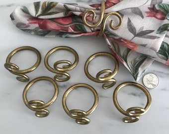 Brass swirl napkin rings, set of 7 vintage curved golden napkin rings