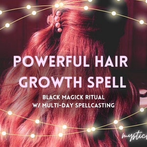 Puede incluir: Juego de tres tazas de cerámica con acabado mate moteado. Las tazas son de color crema, gris claro y gris oscuro. Cada taza tiene un diseño simple y minimalista, ideal para café o té.