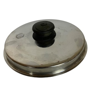 Tapa de repuesto de acero inoxidable para vaporizador Saladmaster de 19,7 cm con pomo negro.