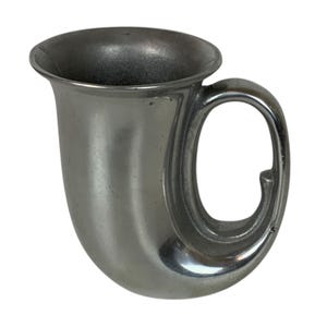 Wilton Armetale Plough Tavern Horn Shaped Mug Tankard Glossy Pewter Vintage