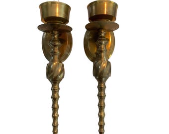Apliques de pared de latón antiguo vintage con diseño en espiral ornamentado - Juego de 2
