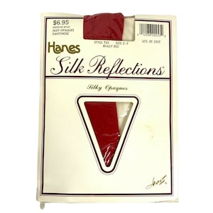 Hanes Silk Reflections Opaque Pantyhose Size E-F Really Red Vtg 1990