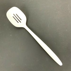 Hutzler Melamine Slotted Spoon White Vintage Kitchen Utensil Made In Thailand