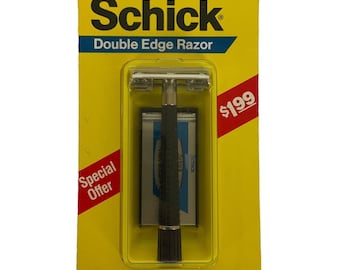 Schick Double Edge Razor with 2 Plus Platinum Blades Travel Case New Old Stock