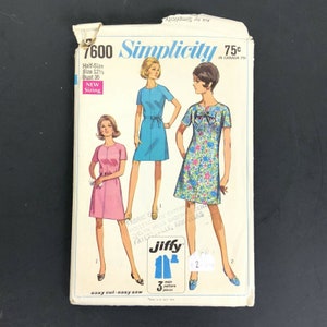 Simplicity 7600 Sewing Pattern Jiffy Dress Size 12.5 Bust 35 Vintage 1968 USED