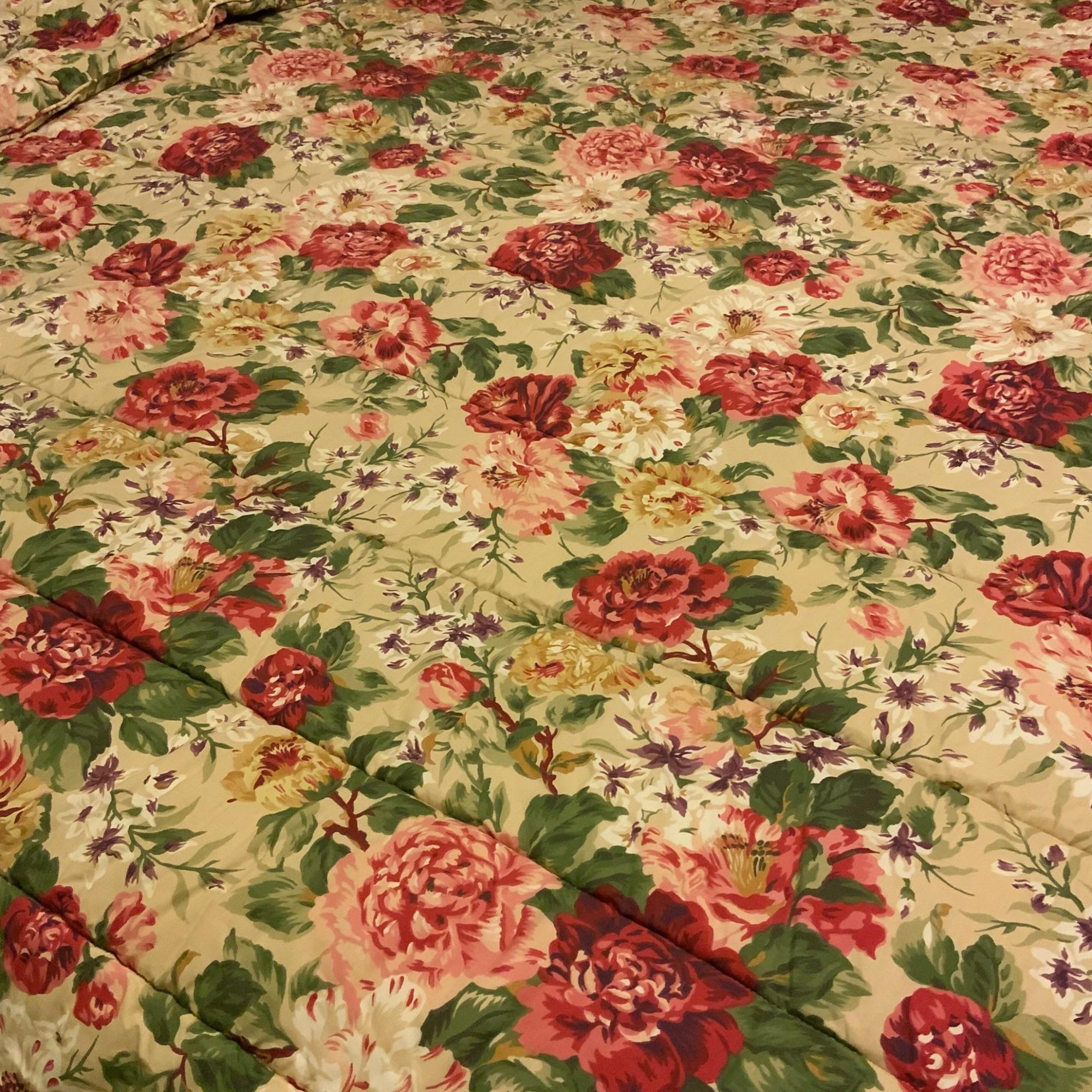 Vintage Ralph Lauren Constance King Size Floral Comforter Red Pink
