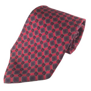 Aquascutum London All Silk Hand Finished Mens Neck Tie Red Diamond Pattern