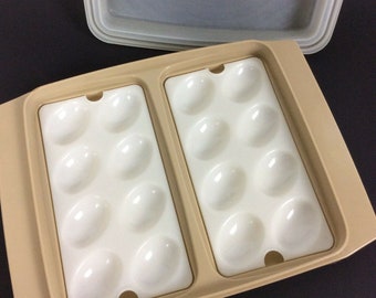 Tupperware Deviled Egg Carrier Keeper Beige Tan 723-2 and 722-2