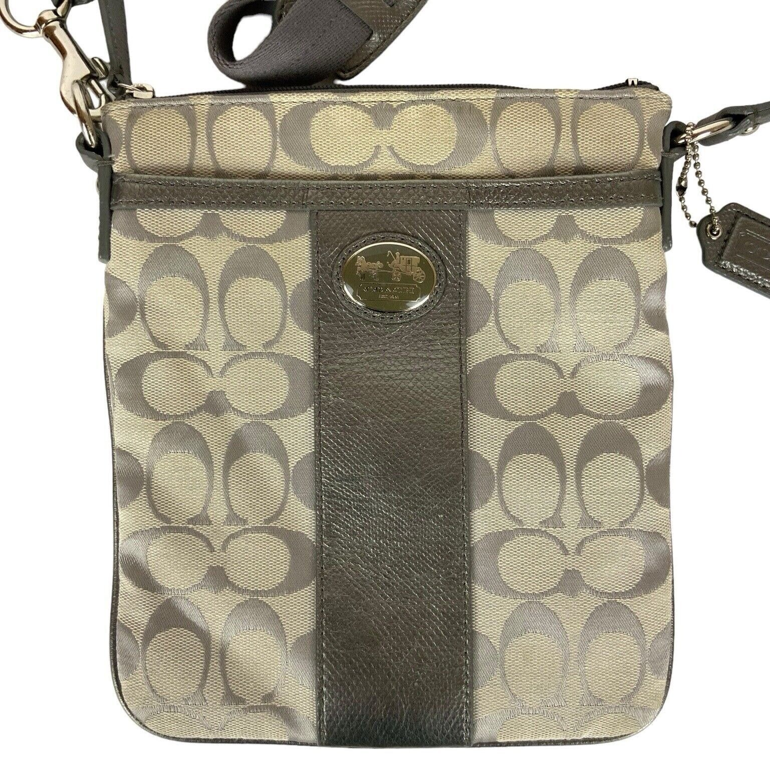 Coach Sutton 43976 Signature Jacquard Swingpack Slim