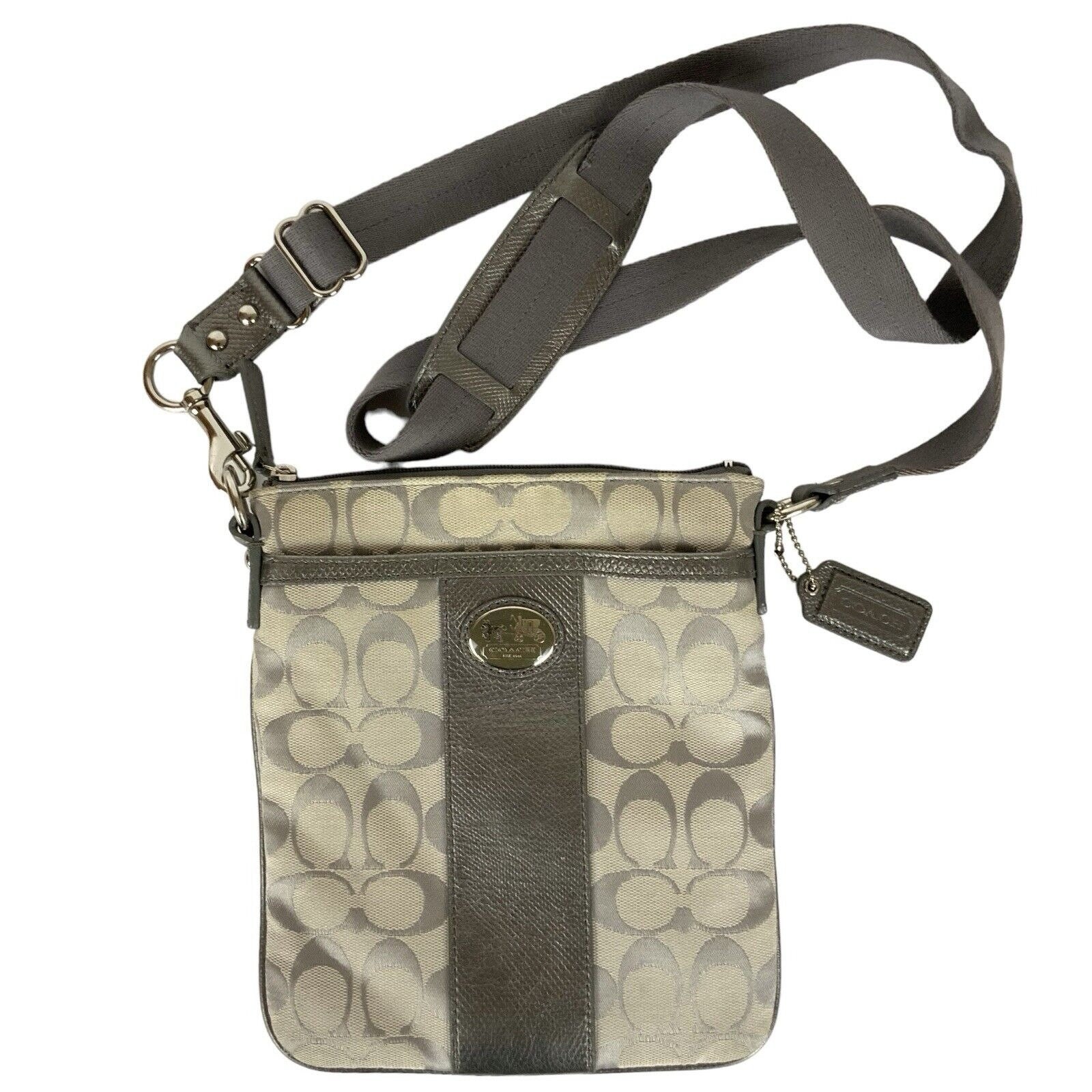 Coach Sutton 43976 Signature Jacquard Swingpack Slim Coach Sutton 43976 Signature Jacquard Swingpack Slim