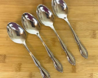 Oneida Strathmore Oval Soup Spoons Set Of 4 Deluxe Stainless Steel 1990s Vintage