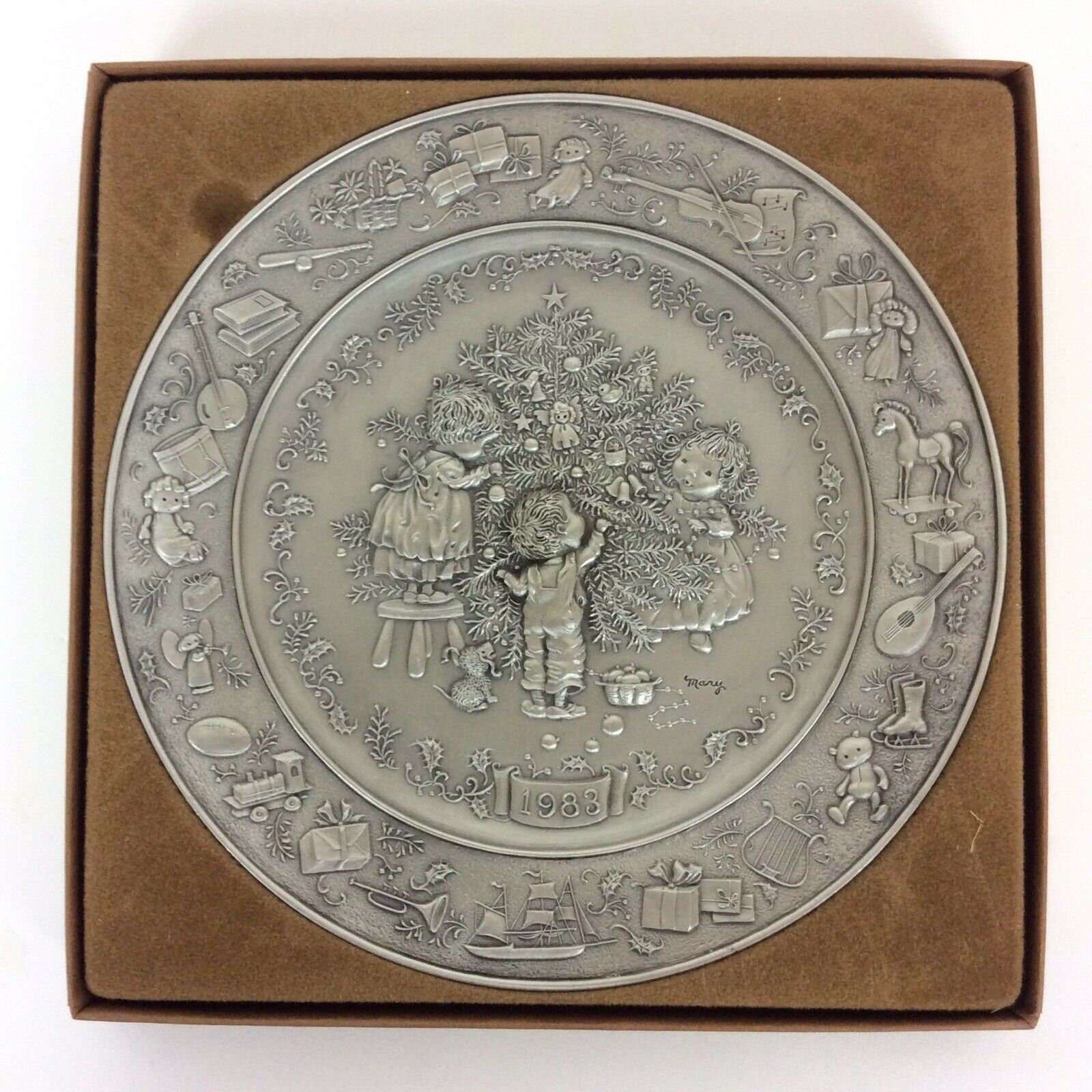 Hallmark Little Gallery Pewter Christmas Plate 1983 Trimming Etsy
