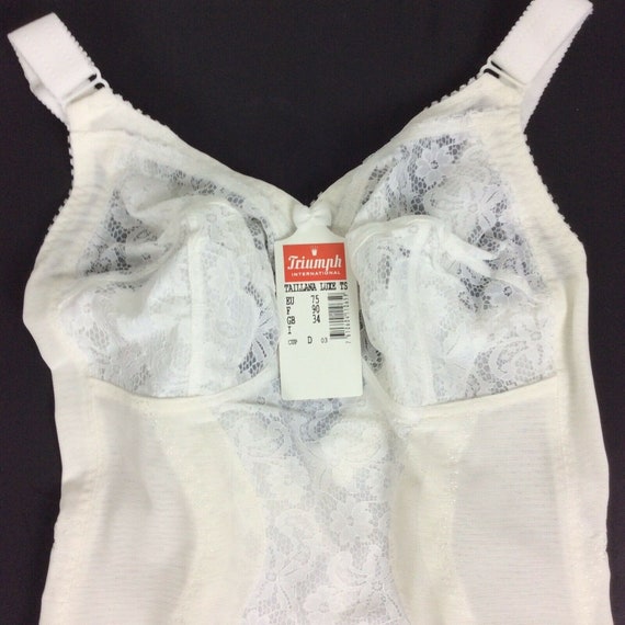 Triumph ホワイト コルセット D75 Triumph Taillana Luxe Full Body Shaper US & UK 34 D EU 75 White