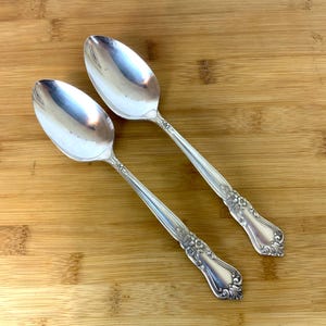 Wm A Rogers Oneida Valley Rose 1956 Tablespoons Serving Spoons Set of 2 Silver Plate