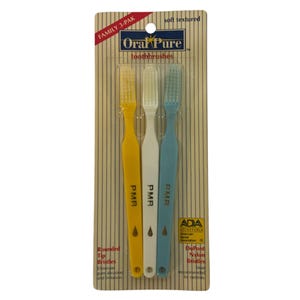 Vintage Oralpure Family 3-Pack Toothbrushes With Dupont Nylon Bristles Soft 80s