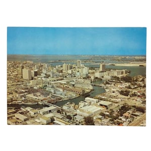 Miami Florida Skyline Beach Postal Biscayne Bay Sin publicar Vtg