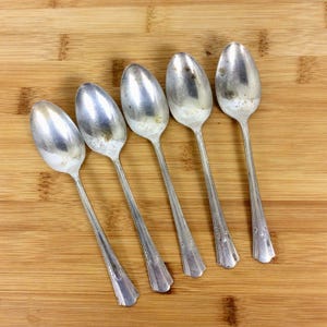 International Silver Lady Betty Silverplate Teaspoons Set Of 5 Vintage Flatware