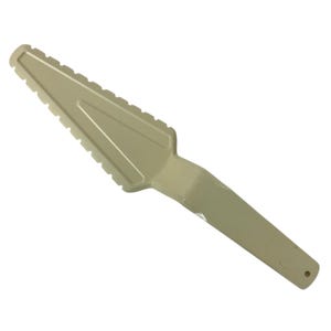 Cortador y servidor de tartas de plástico beige Tupperware con borde dentado, modelo vintage 1228-4