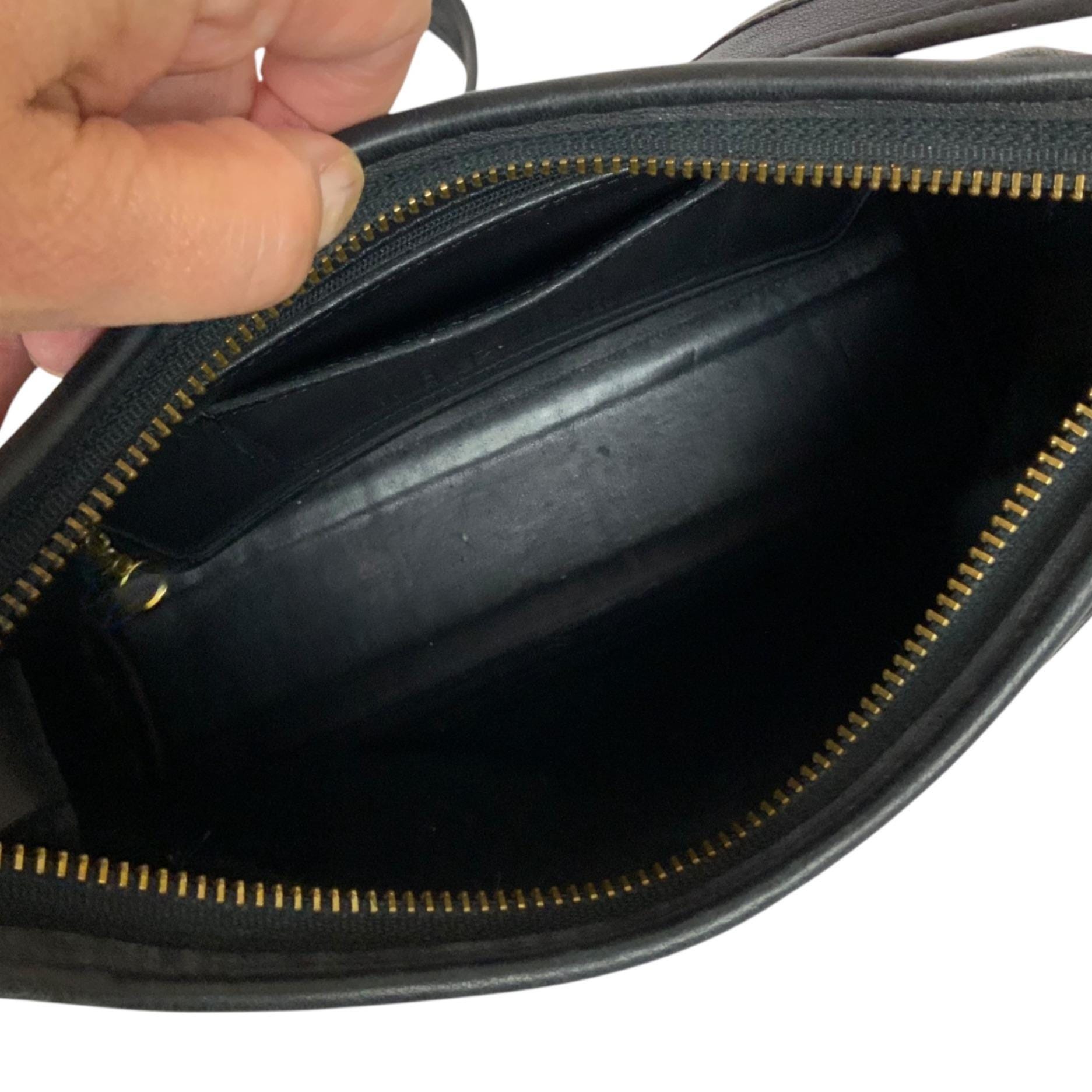 Vintage Coach Legacy Small Pocket Zip Bag 9136 Black Leather Vintage Coach Legacy Small Pocket Zip Bag 9136 Black Leather