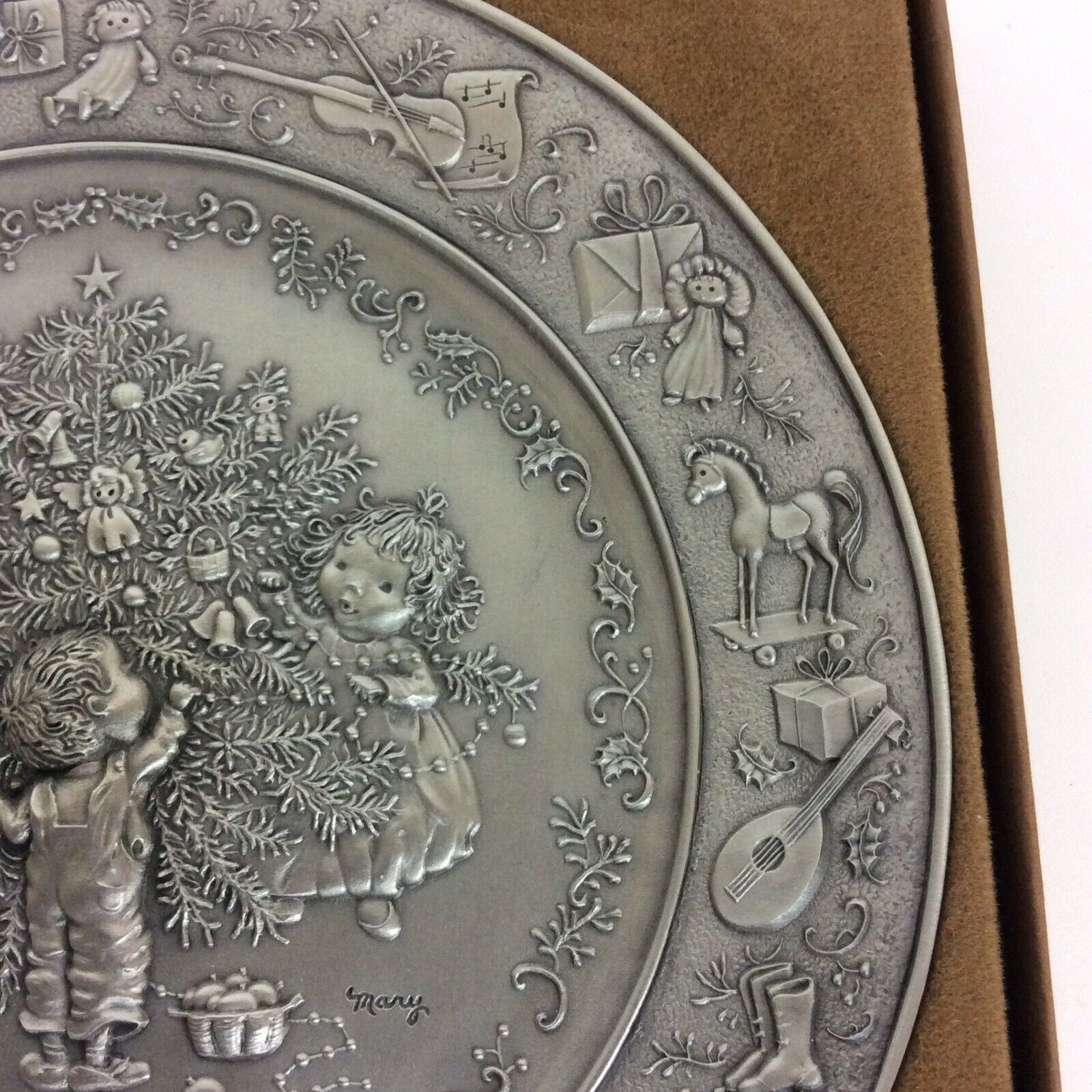 Hallmark Little Gallery Pewter Christmas Plate 1983 Trimming Etsy