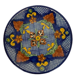 Plato decorativo de Talavera pintado a mano para colgar en la pared, diseño floral, hecho en México.