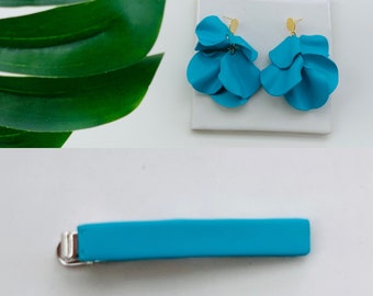 Turquoise Petals and Tie Clip