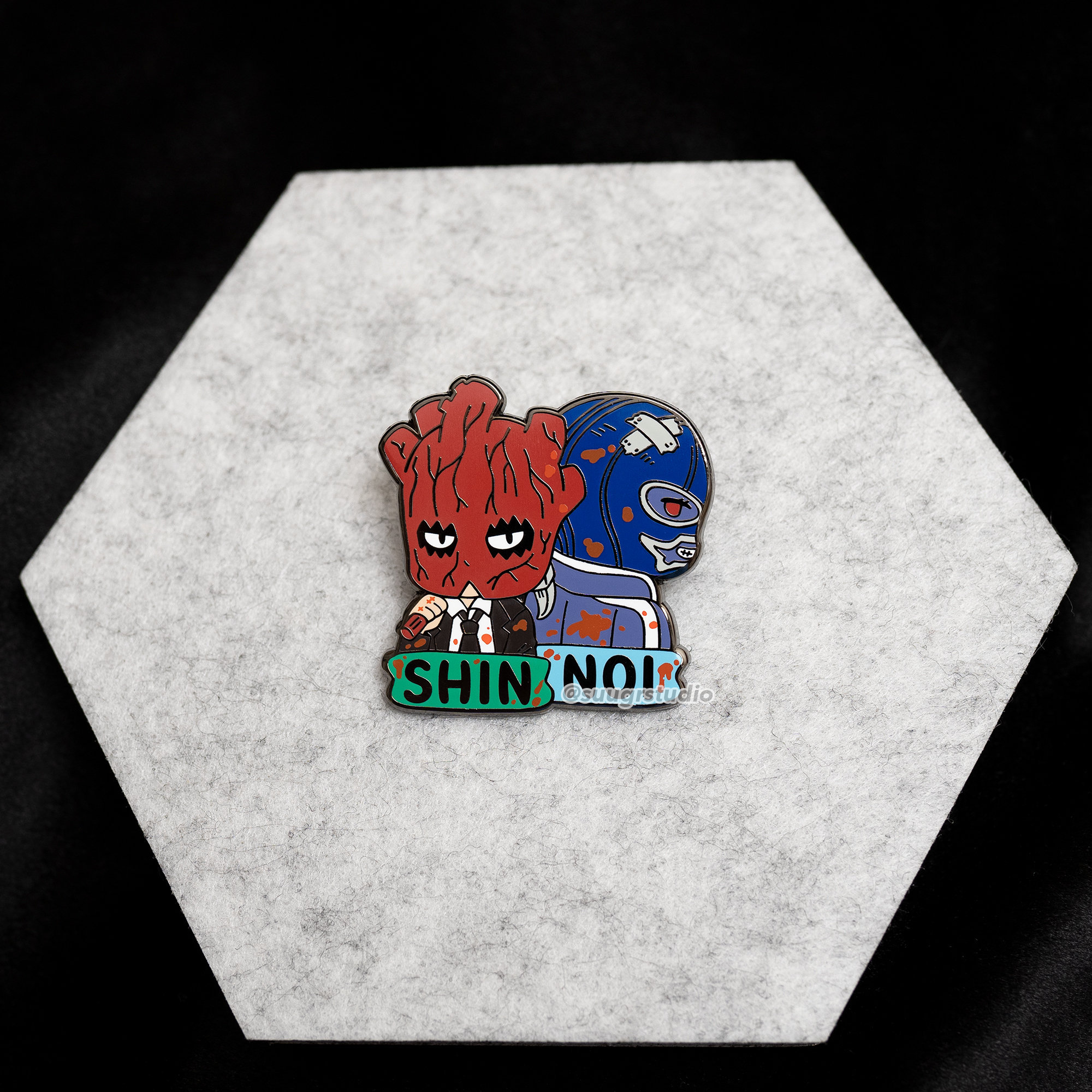 Dorohedoro Shin X Noi Hard Enamel Pin Etsy Dorohedoro Shin X Noi Hard Enamel Pin Etsy